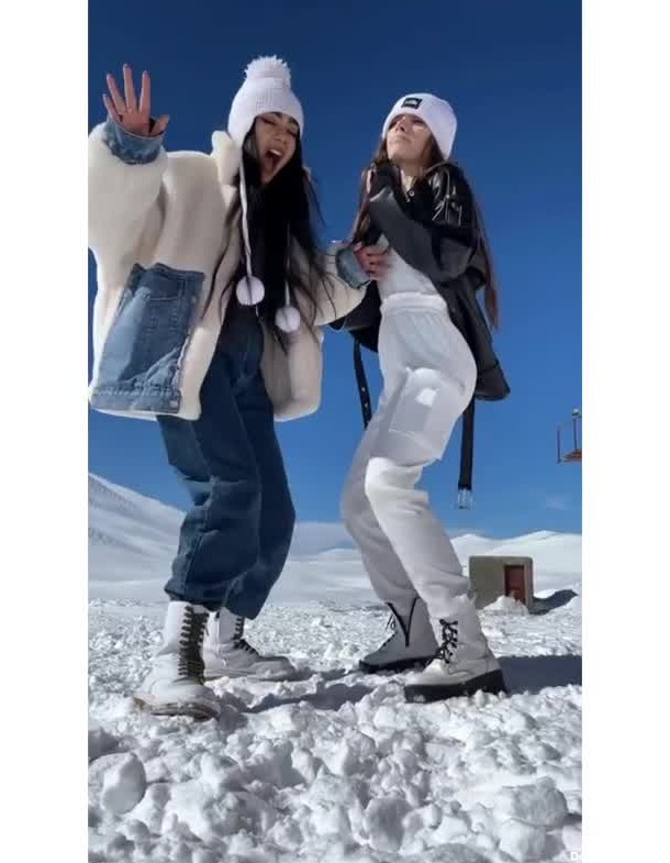 عکس های سارا اسلامی تیک تاکر