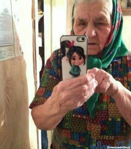 عکس پیرزن خنده دار کارتونی