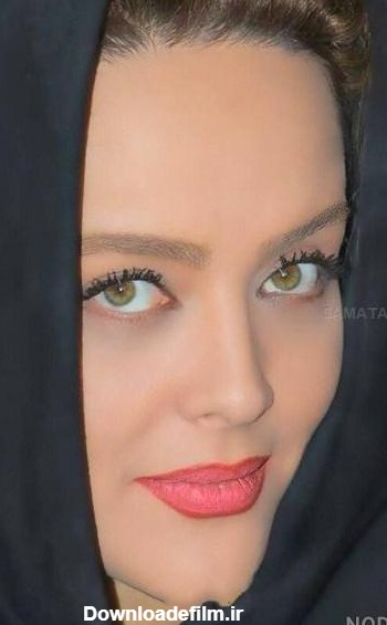 عکس دختر چشم ابی طبیعی