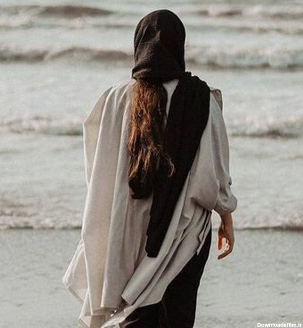 عکس پروفایل دختری لب دریا