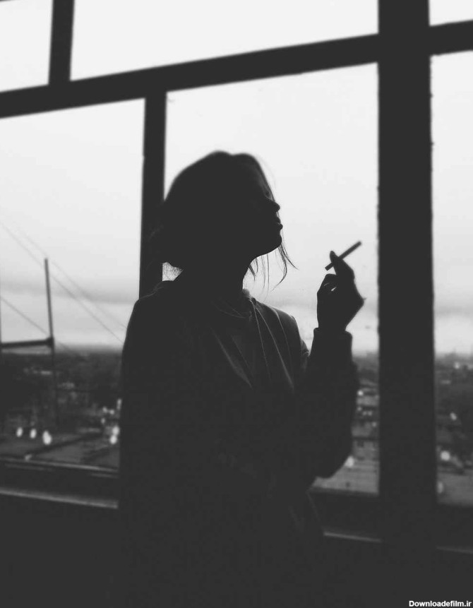 عکس سیگار و فندک دخترونه