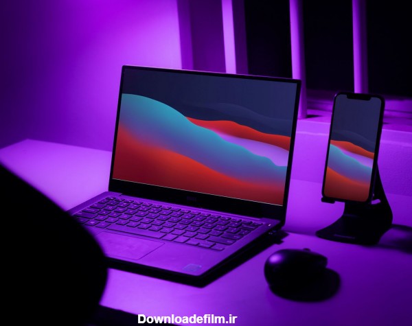 تصویر زمینه بنفش برای لپ تاپ