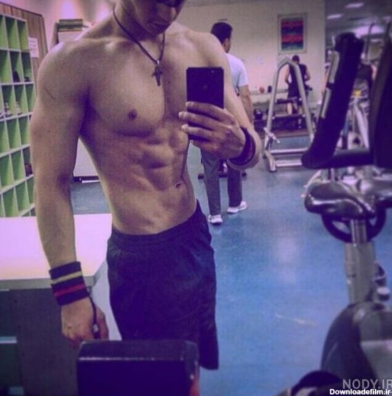 عکس بدنسازی پسر ۱۶ ساله