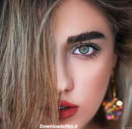 عکس دختر چشم ابی طبیعی