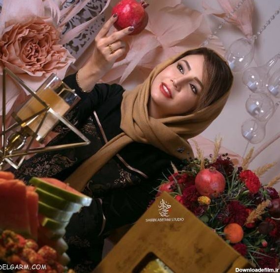 ژست عکس سه نفره شب یلدا