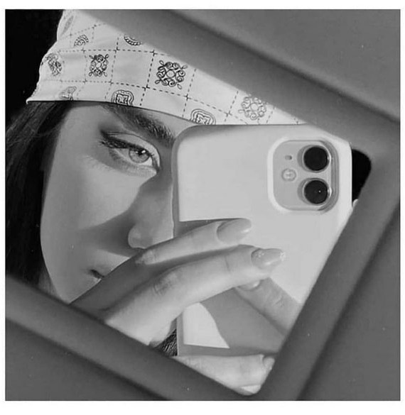 عکس دختر چشم ابی طبیعی