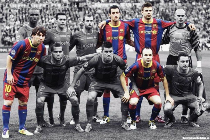 عکس سیاه و سفید فوتبالیست