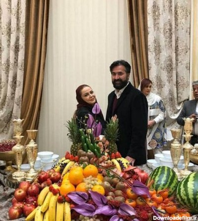 عکس سفره شب یلدا بازیگران