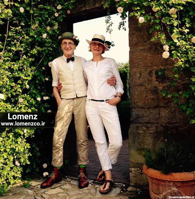 عکس پیرمرد تنها