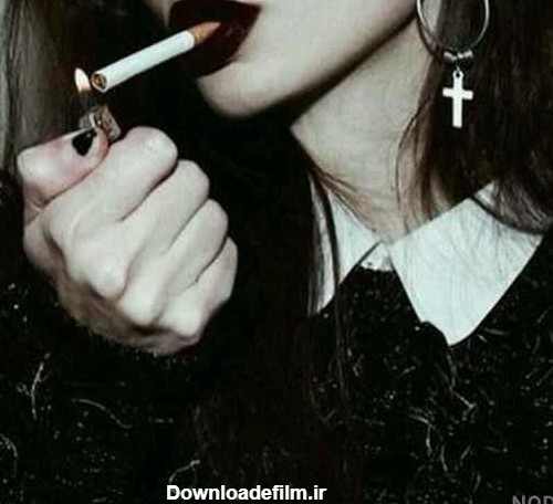 عکس سیگار و فندک دخترونه