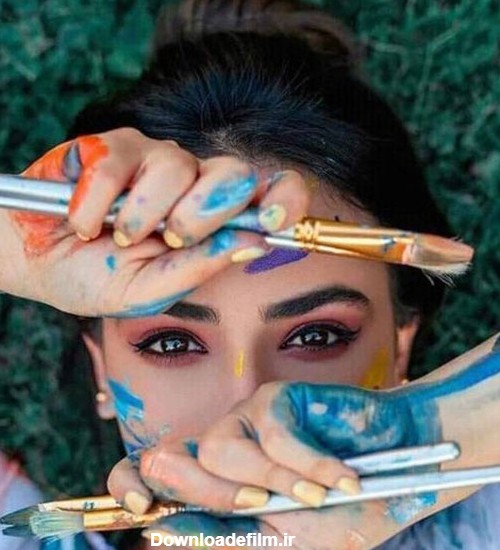 عکس دختر چشم ابی طبیعی