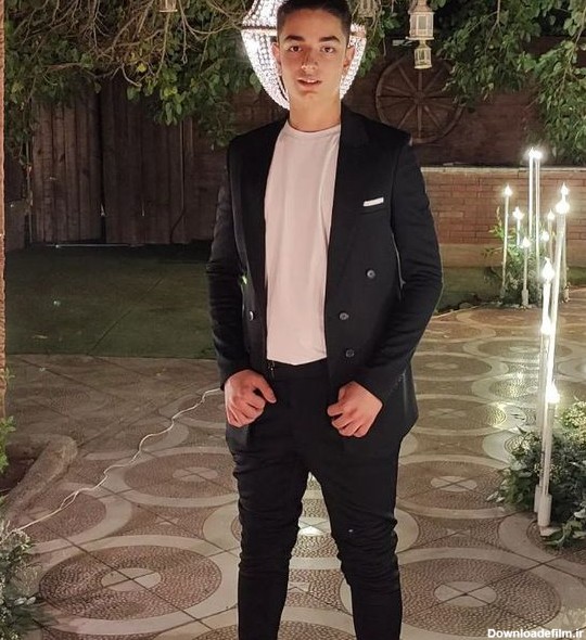 عکس بدنسازی پسر ۱۶ ساله